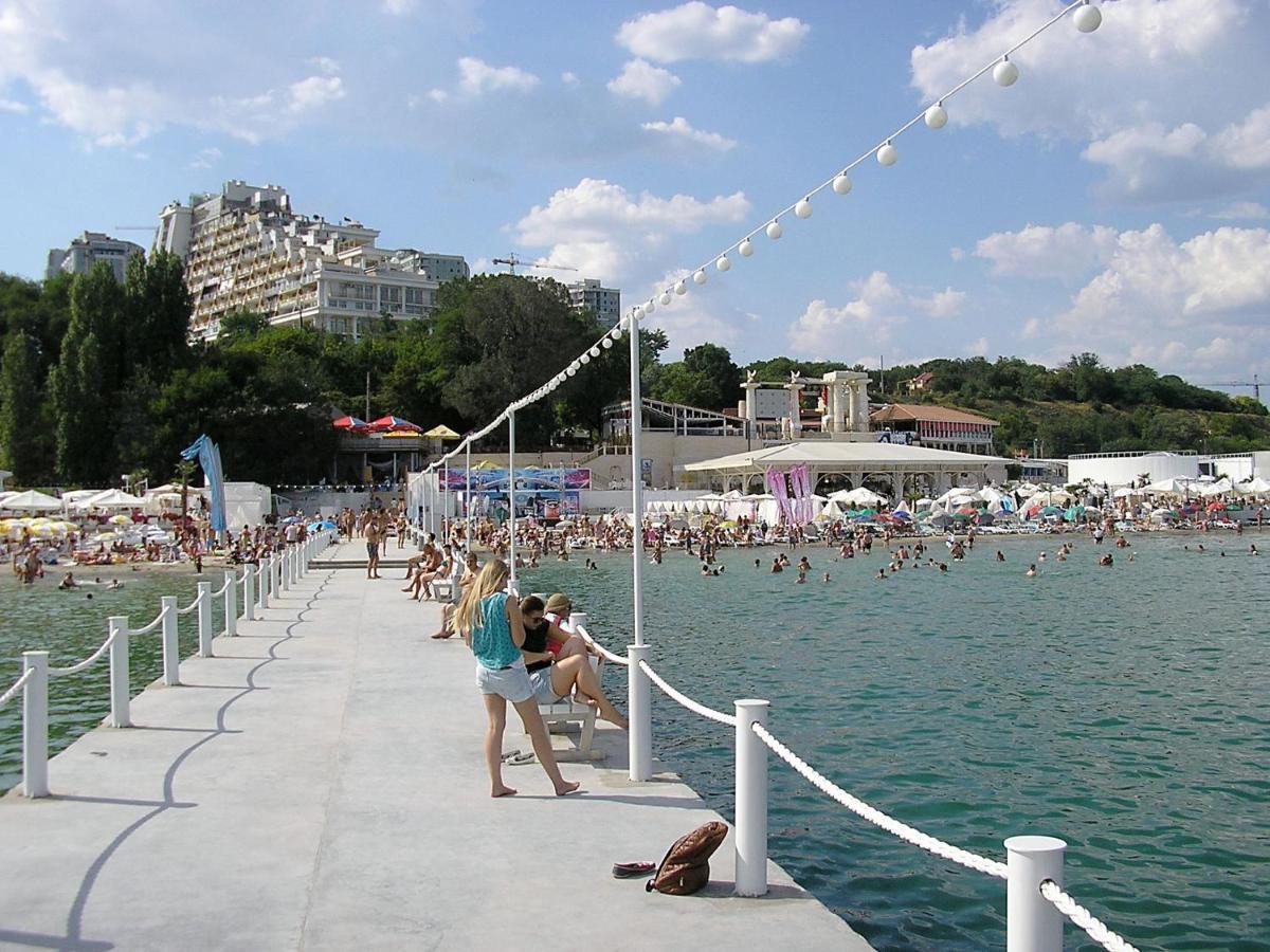 Квартира У Моря Аркадия В 48 Жемчужине Odessa Esterno foto